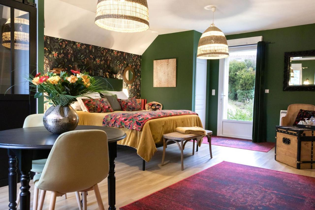 ヴーヴレ Les Patis Bed & Breakfast エクステリア 写真